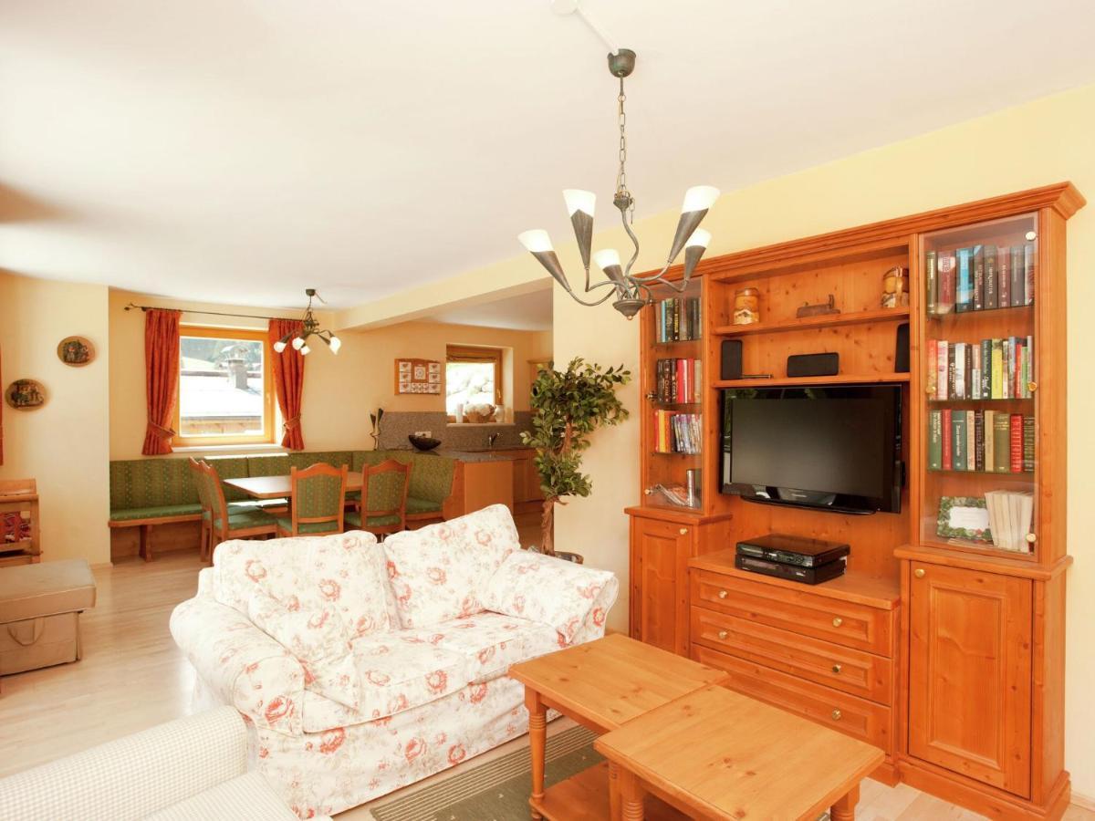 Chalet Apartment In Saalbach-Hinterglemm Esterno foto